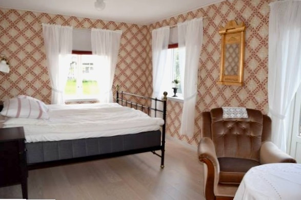Vänneberga Gård Bed & Breakfast
